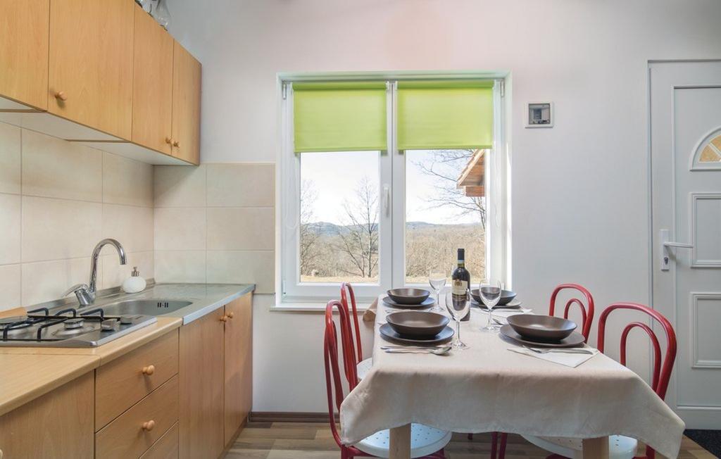 Vacation Home Latini Hum Εξωτερικό φωτογραφία