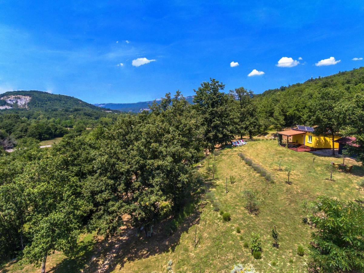 Vacation Home Latini Hum Εξωτερικό φωτογραφία