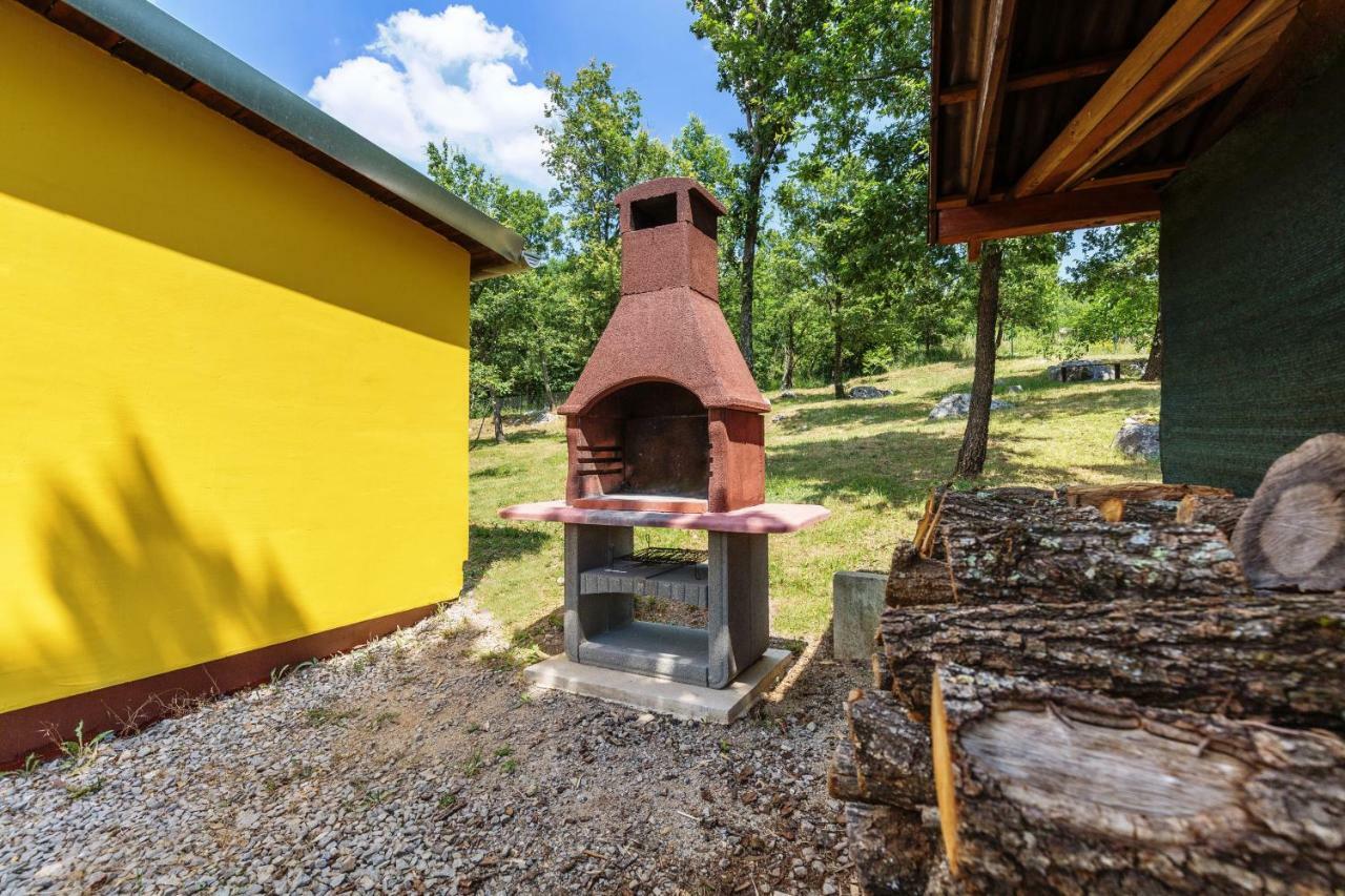 Vacation Home Latini Hum Εξωτερικό φωτογραφία